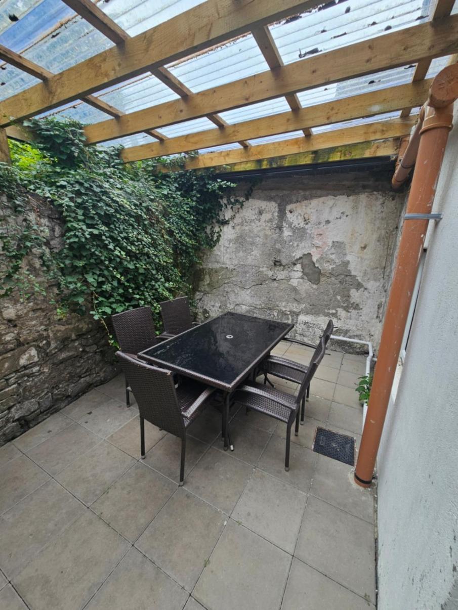 5 Eyre Square Lane Apartment Galway Exterior photo